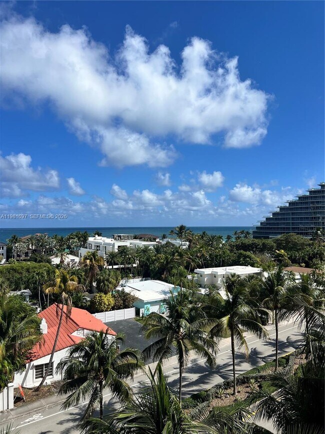 Building Photo - 2401 N Ocean Blvd