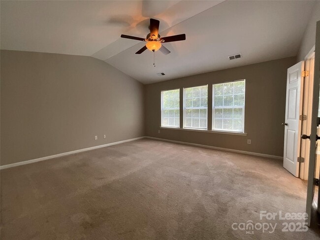 Building Photo - 2111 Arbor Vista Dr