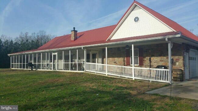 Building Photo - 10049 Meleen Dr