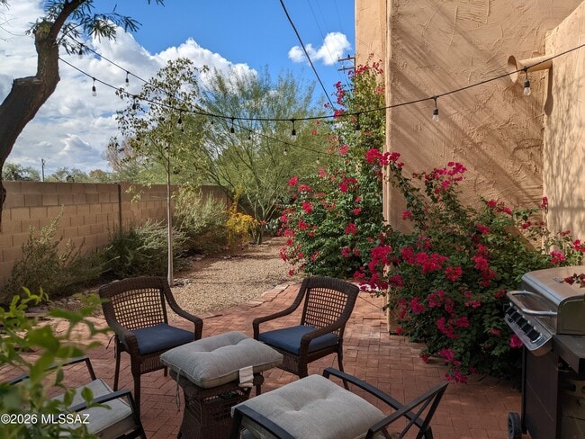 Building Photo - 4356 N Rillito Creek Pl