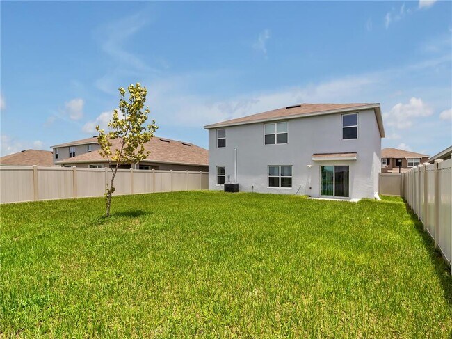 Building Photo - 5289 Fiddle Fig Ave
