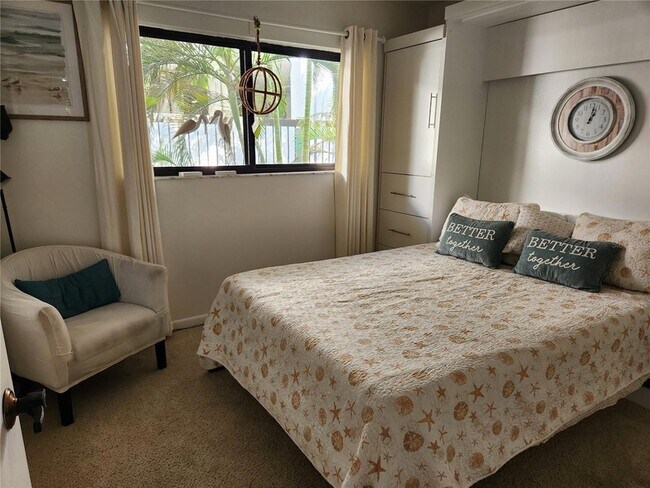 Building Photo - 6287 Bahia Del Mar Cir N