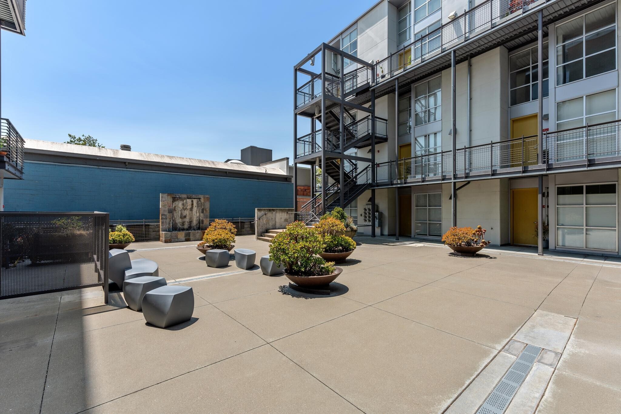 Building Photo - 1007 41st St