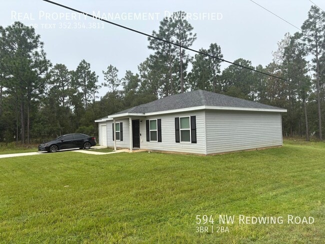 Building Photo - 594 Redwing Rd