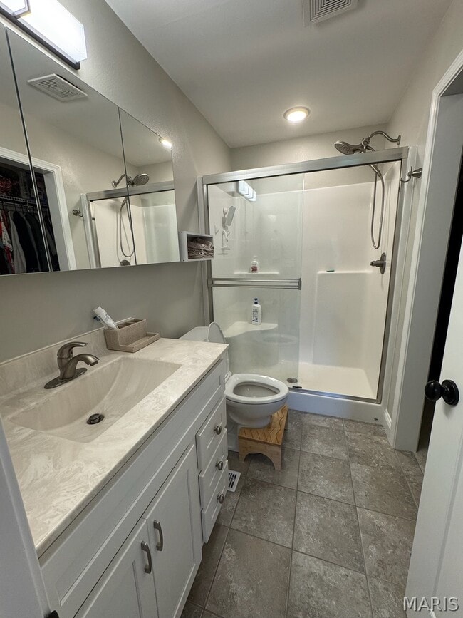Building Photo - 2617 Lauren Lake Dr