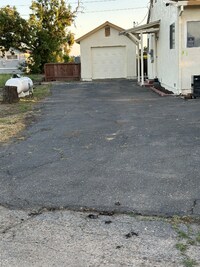Building Photo - 2712 E Woodson Rd