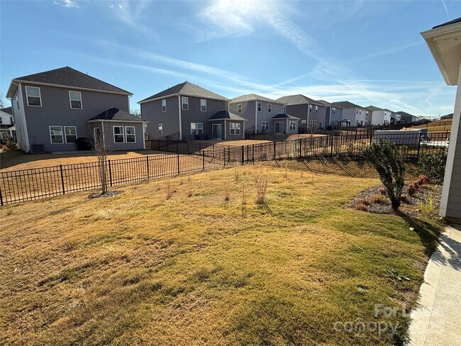 Building Photo - 160 Bird Dog Dr