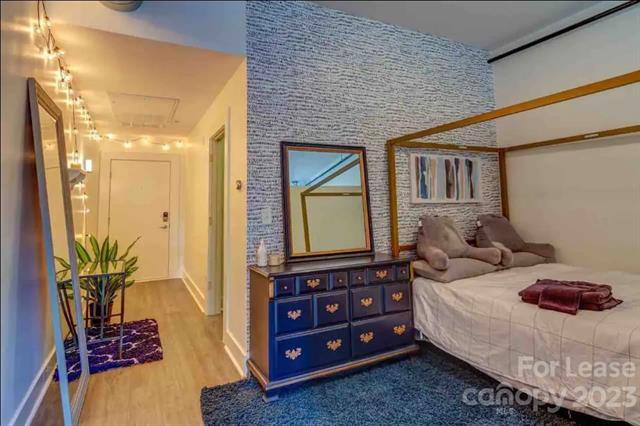 Building Photo - 1611 Central Ave