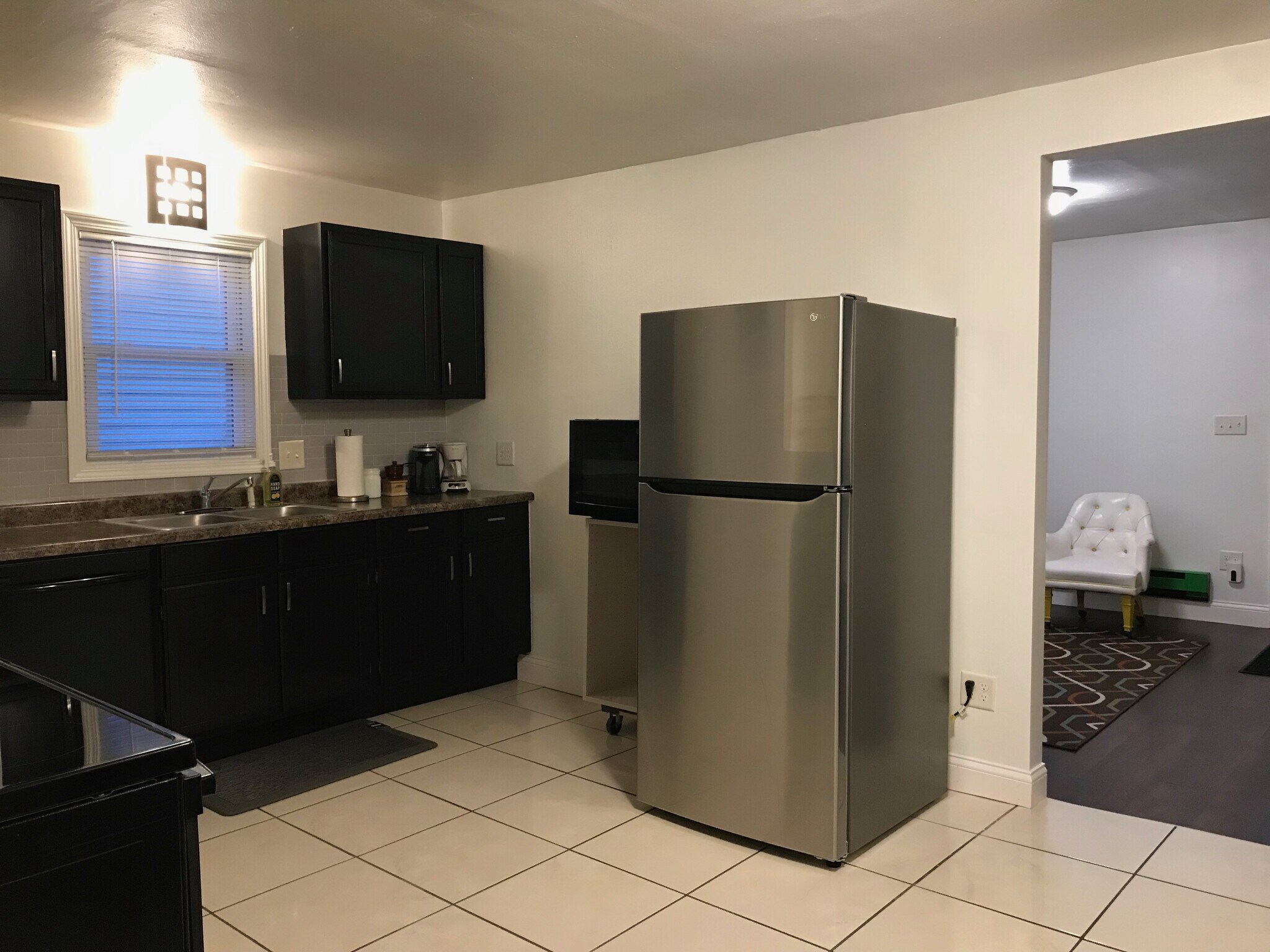 Kitchen - 211 N Lincoln St