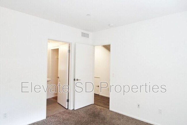 Building Photo - 2888 C St