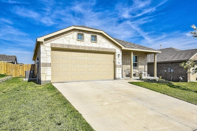 Building Photo - 336 Dry Cyn Wy