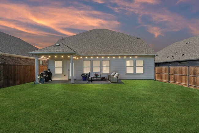 Building Photo - 112 Kirwin Dr