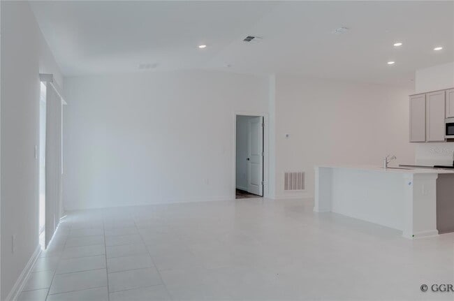 Building Photo - 4841 Edensbridge Ln