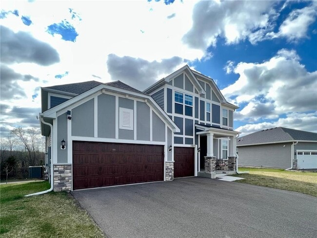 Building Photo - 15633 Dakota Ave