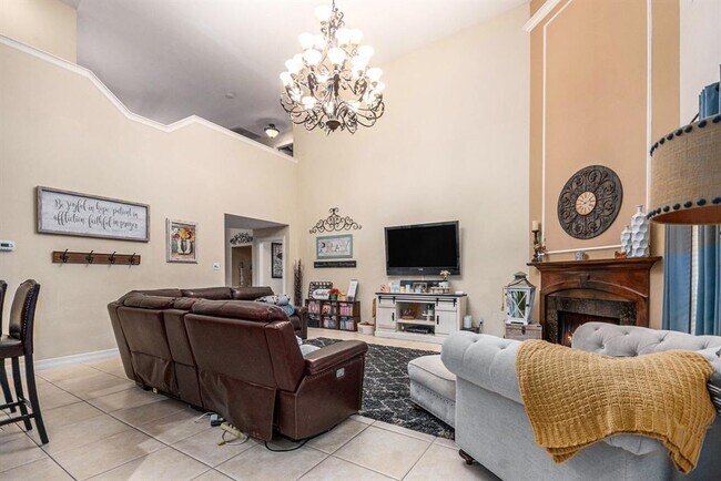 Building Photo - 305 Pinnacle Cove Ct