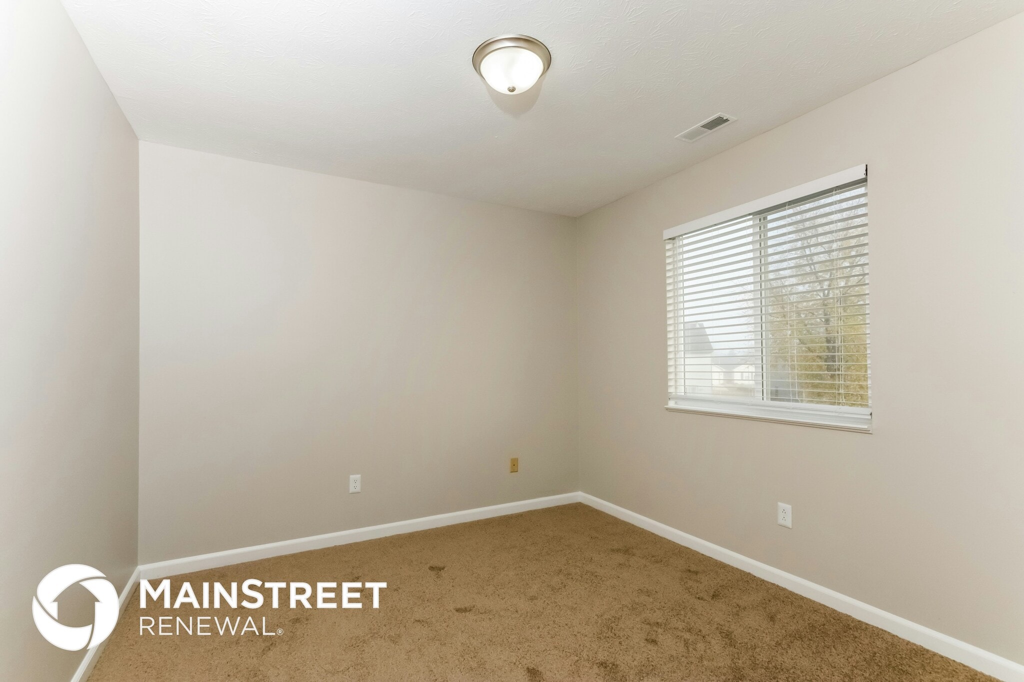 Building Photo - 540 Mountain Pine Dr