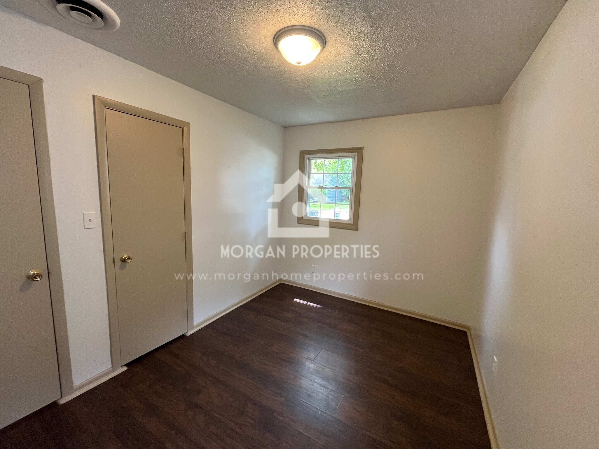 Building Photo - 514 W 34th St