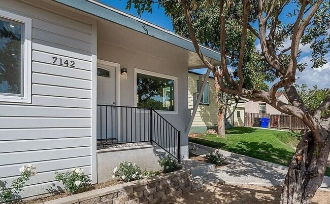 Building Photo - 7142-7144 Mohawk St