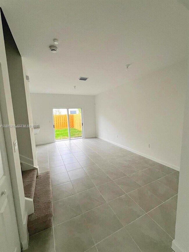 Building Photo - 16243 SW 292nd St