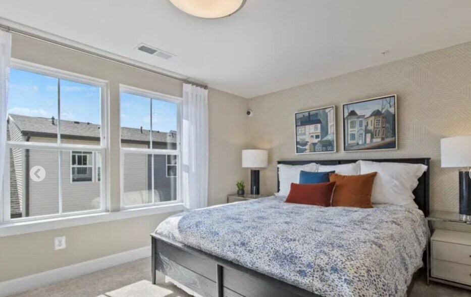 Building Photo - 6014 Beake St