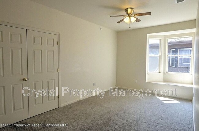 Building Photo - 2701 Midland Ave