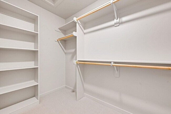 Building Photo - 16649 Garnett St