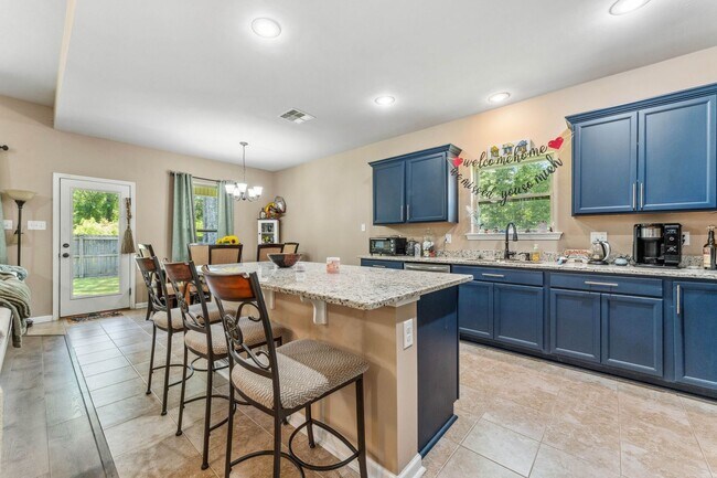 Building Photo - Beautiful home in Berkshire Subdivision....