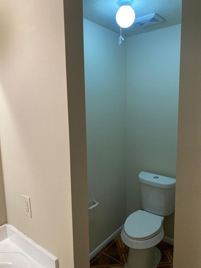 Building Photo - 4026 Clayton Bend Ct