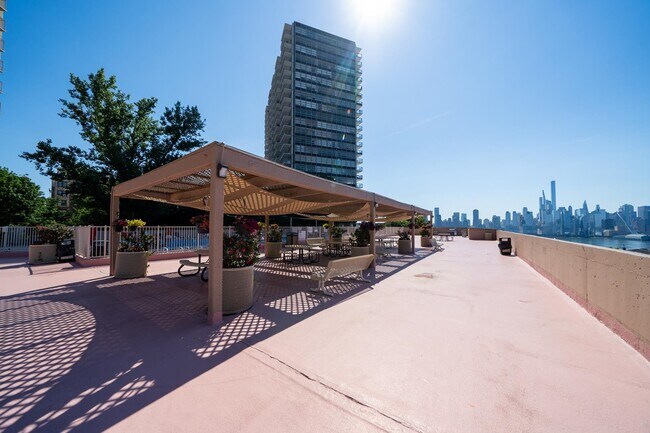 Building Photo - 6040 JFK Blvd E