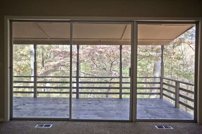 Building Photo - ***33 Sheneman Drive***