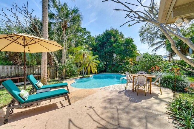 Building Photo - 113 Margarita Rd