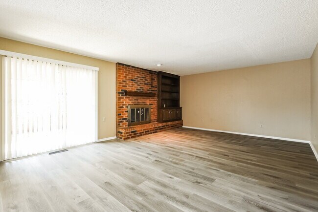 Building Photo - 10616 Basswood Canyon Rd