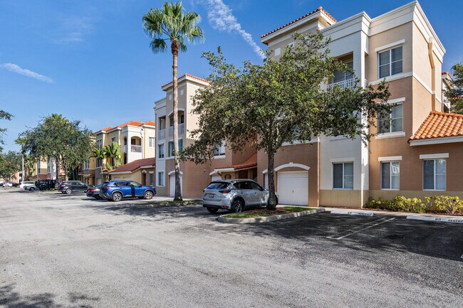 Building Photo - 11012 Legacy Dr