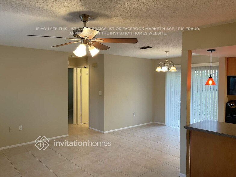 Building Photo - 11447 Walsingham Rd