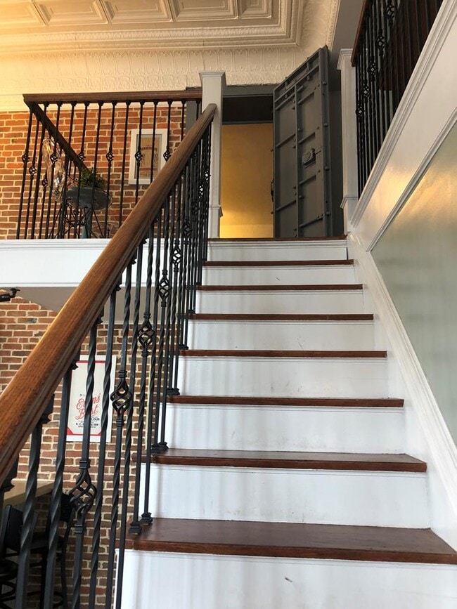 Building Photo - 25514 E Main St