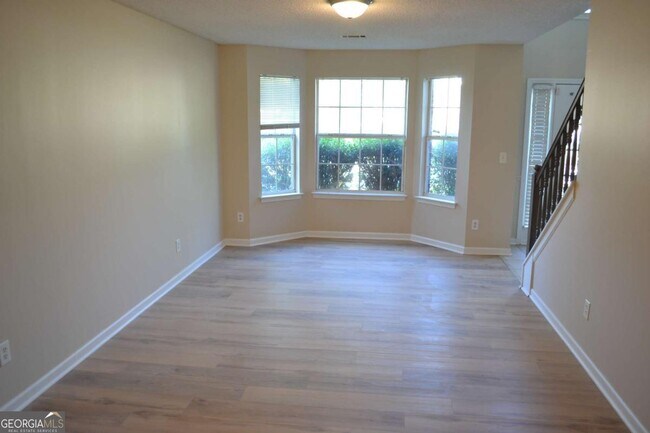 Building Photo - 6157 Red Top Loop