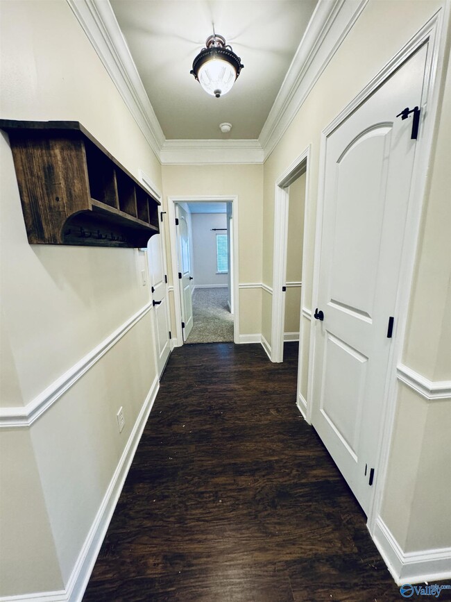 Building Photo - 26764 Mill Creek Dr