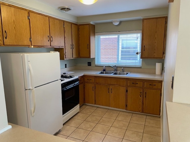 Building Photo - 208 Catalpa Dr