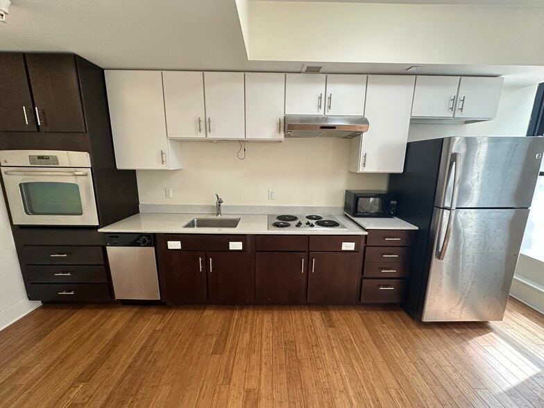 Building Photo - 3 Winter Pl