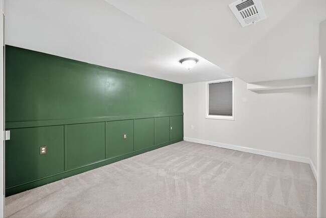 Building Photo - 14012 Duckett Rd