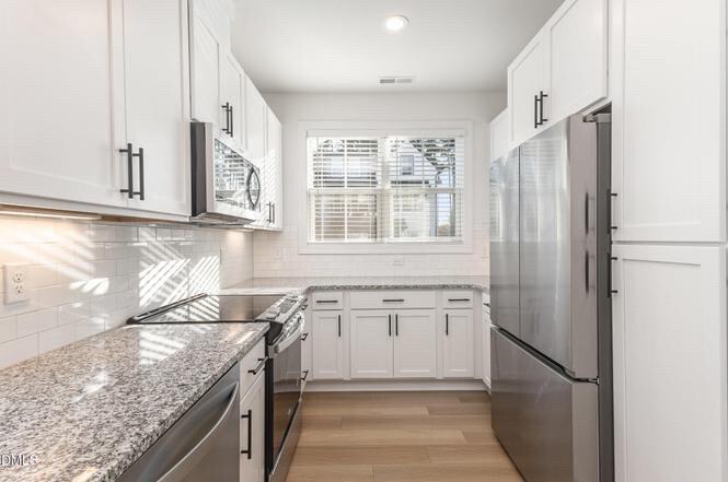 Building Photo - Room in Townhome on Gossamer Ln