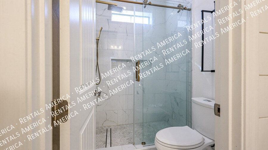 Building Photo - 28806 N 67th Dr