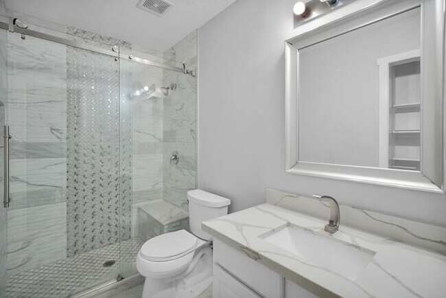 Building Photo - 405 Mystic Trail Loop