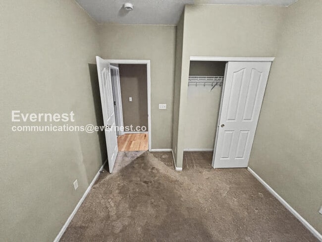 Building Photo - 10158 Autumn Blaze Trail