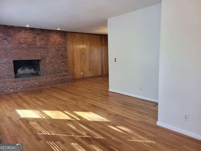 Building Photo - 1204 Jefferson Hwy