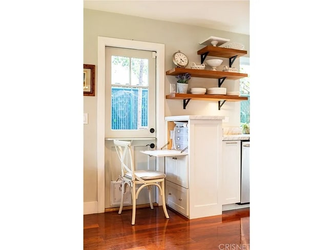 Building Photo - 12807 Milbank St