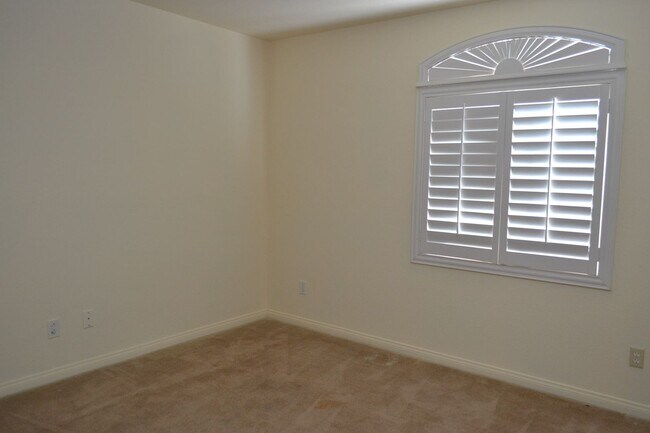 Building Photo - SOUTHERN HIGHLANDS - 2 STORY - 89141
