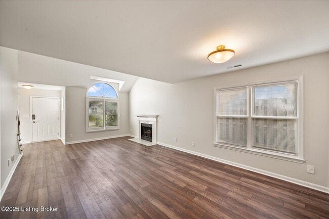 Building Photo - 10523 Going Ct