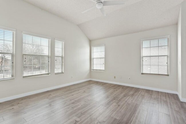 Building Photo - 8609 Ephraim Road