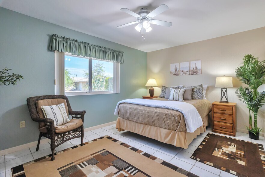 Building Photo - 10113 W Pebble Beach Dr